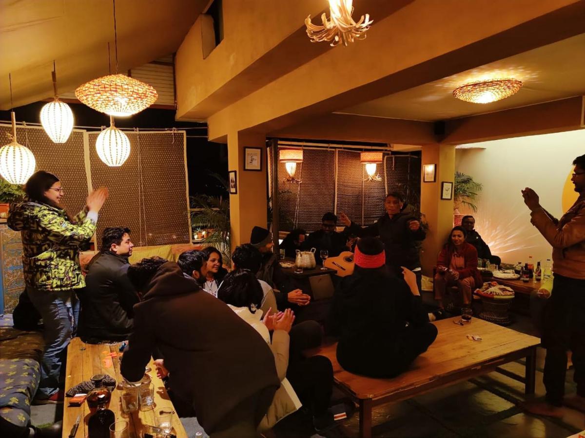 גנגטוק Mellow Fellow Hostel מראה חיצוני תמונה