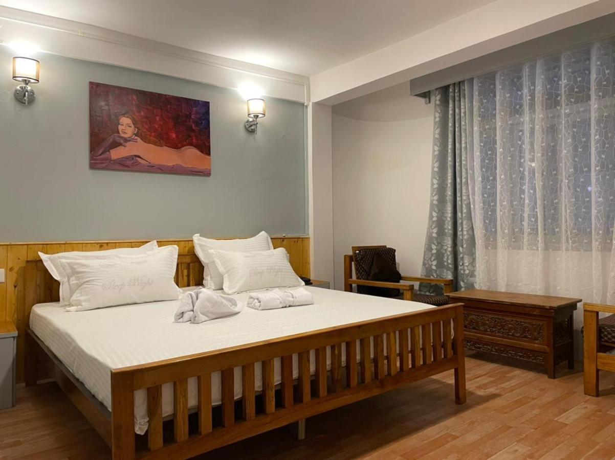 גנגטוק Mellow Fellow Hostel מראה חיצוני תמונה