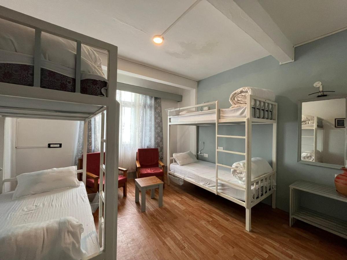 גנגטוק Mellow Fellow Hostel מראה חיצוני תמונה