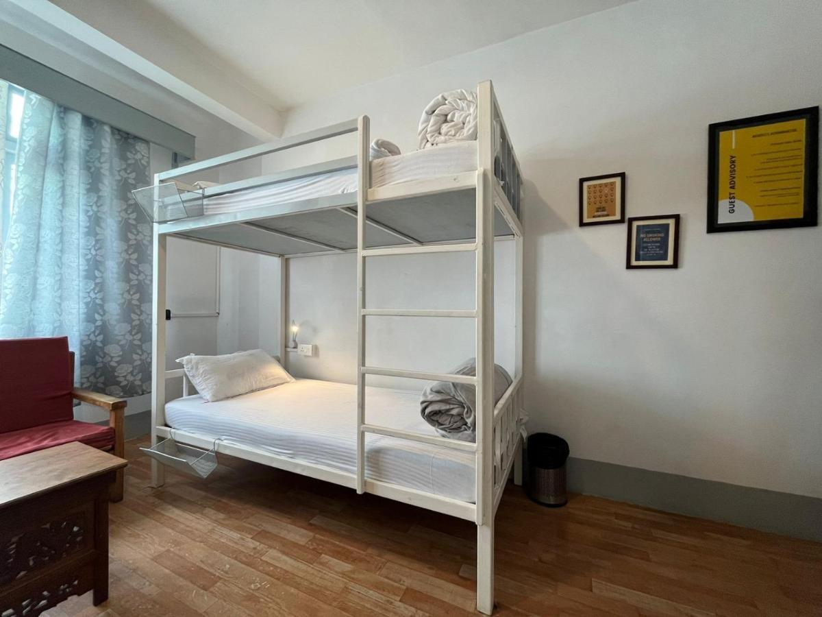 גנגטוק Mellow Fellow Hostel מראה חיצוני תמונה